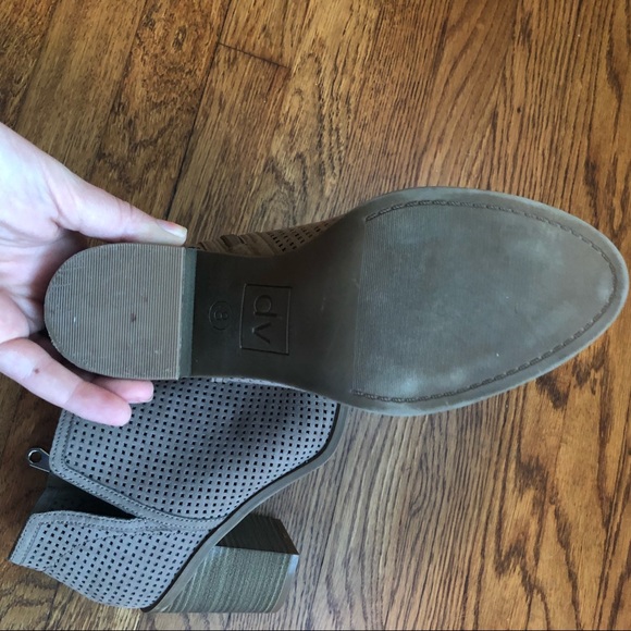 Dolce Vita Booties - Picture 2 of 3